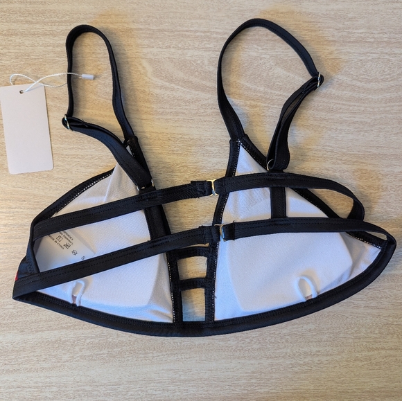 New Small Black And Red Swimsuit - Picture 4 of 6